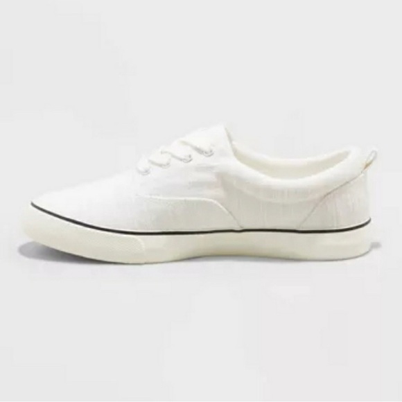 Women Molly Vulcanized White Lace-Up Sneakers Shoes Universal Thread Size 9 NWT - Picture 2 of 5